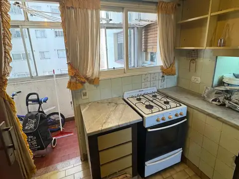Avenida Juan Bautista Alberdi 2400