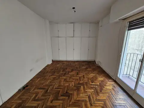 Departamento en Alquiler en Parque Rivadavia, $ 450.000