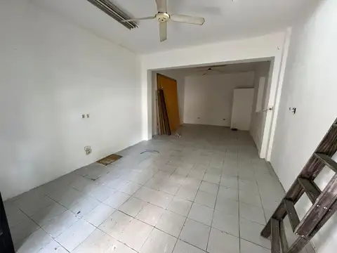 Local en Alquiler en Villa Lugano, $ 750.000