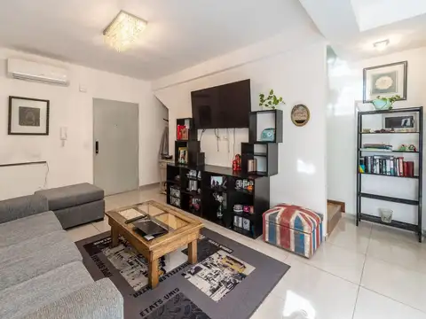 Depto Tipo Casa en Venta en Almagro, USD 169.000