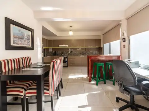 Depto Tipo Casa 2 ambientes con 2 baños