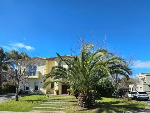 CASA VENTA LOS ALISOS