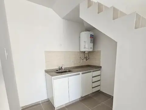 Local en Venta en Alberdi, USD 138.000