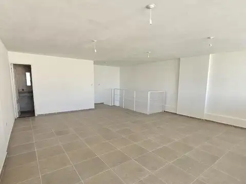 VENTA LOCAL 100M2 CENTRO APTO COMERCIO CENTRO