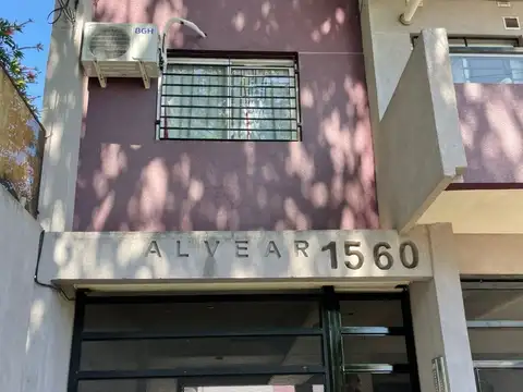 Alvear 1500
