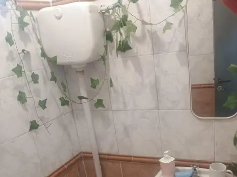 Oficina 2 ambientes con 1 baño