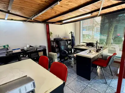 Local en Alquiler Via Pública