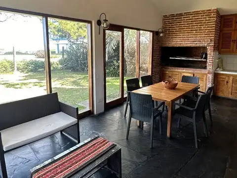 Casa en Alquiler Temporal de 4 dormitorios