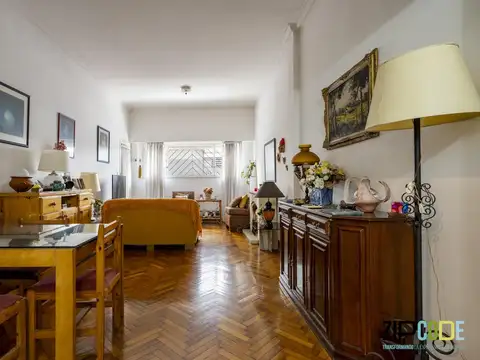 Depto Tipo Casa en Venta en Caballito, USD 310.000