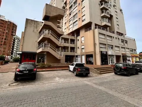 venta de departamento en centro de Pinamar