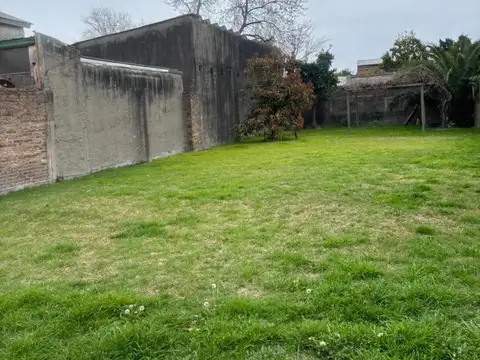 Lote/Terreno en José Mármol oportunidad para inversionistas