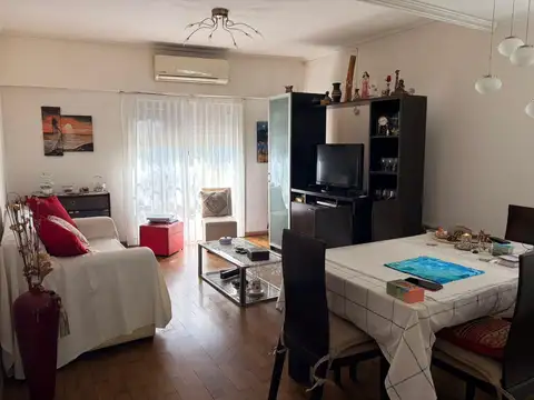 Depto Tipo Casa en Venta de 2 dormitorios