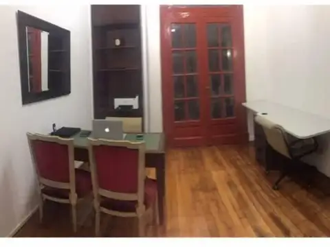 Maipú 300 San Nicolás 2 amb U$121.500 Apto Cred y Prof