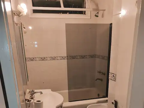 Departamento 4 ambientes de Categoría con Balcón – Sarmiento 114 piso 9º A Avellaneda