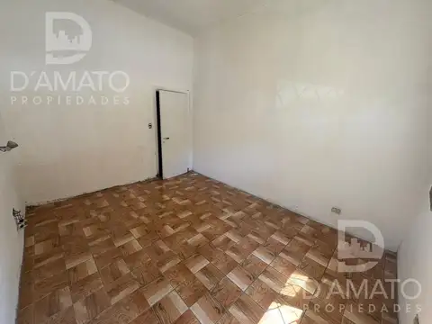 Depto Tipo Casa en Venta al Este