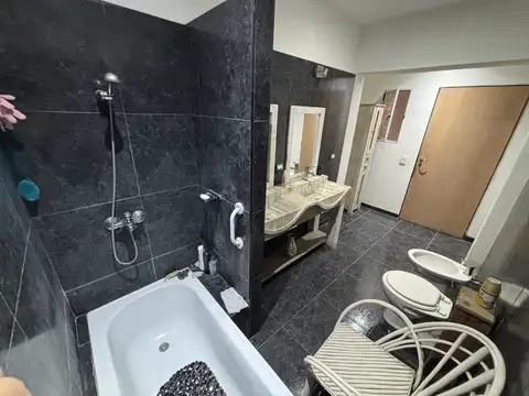 Depto Tipo Casa en Venta con 1 cocheras