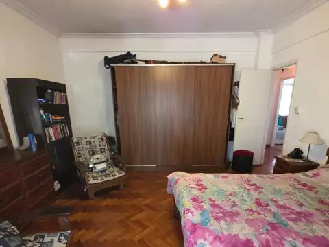 Depto Tipo Casa 4 ambientes con 2 baños