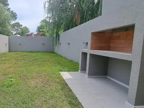 Depto Tipo Casa en Venta en General las Heras, USD 135.000