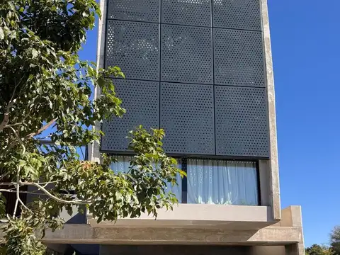 Casa 6 ambientes con 4 baños