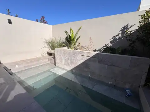 Casa en Venta 1 año