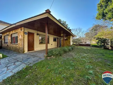 CASA EN VENTA VILLA GESELL 3 AMBIENTES GAS NATURAL