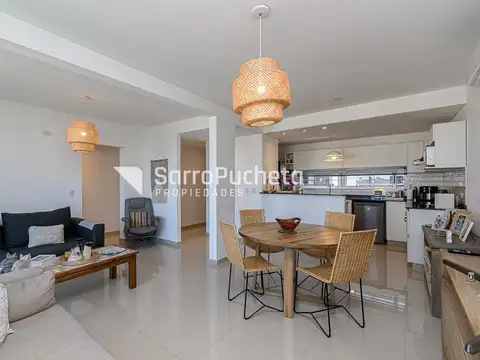 Venta semipiso 3 ambientes con cochera en Ramos Mejía centro.