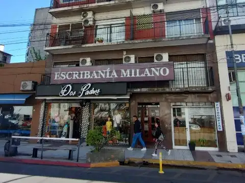 Almirante Brown 900, Piso 1°