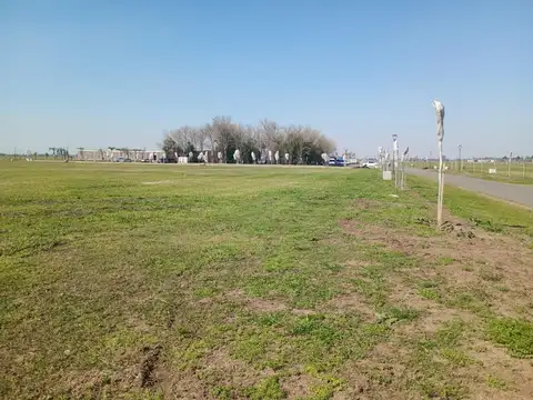 Terreno en Venta de 879,0 m2