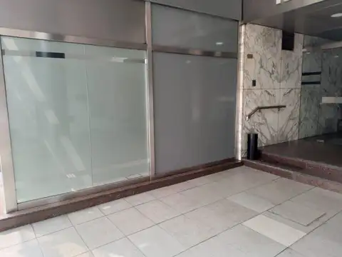 Local en Alquiler en Retiro, USD 2.500