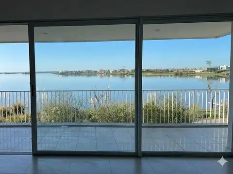 Departamento 3 ambientes al lago