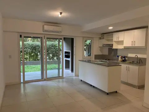 Alquiler Departamento 2 ambientes  con Jardin Pasionaria, Martinez