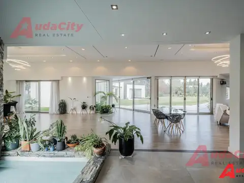 Casa en Venta en Santa Irene, USD 780.000