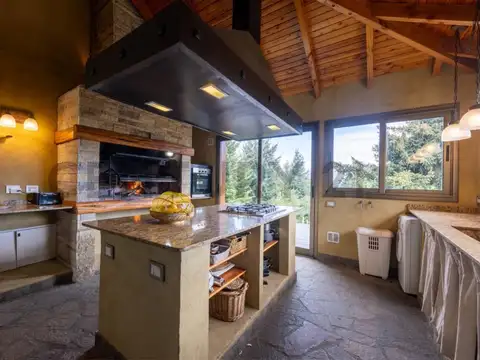 Oficina en Venta con 2 cocheras