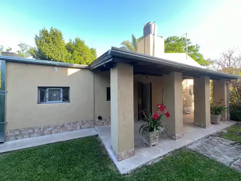 Casa en Venta con 1 cochera