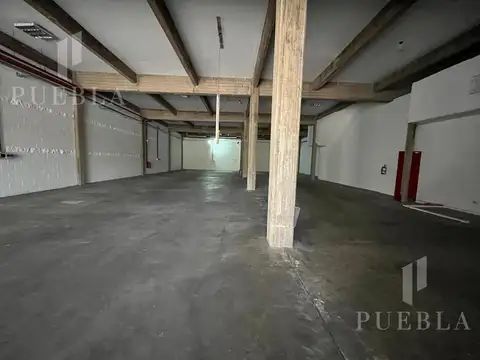 Galpon en Alquiler en Pompeya, $ 10.500.000