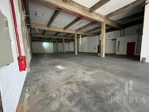 Carlos MAria Ramirez  al 2200