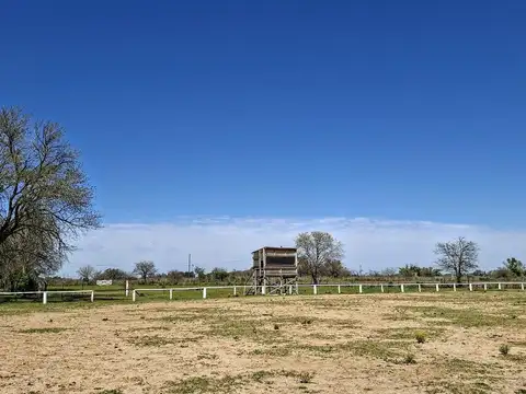 Chacra de 17 ha. con pista de Equitación en Cucullu, San Andrés de Giles