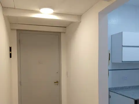 Camacuá 100, Piso PB