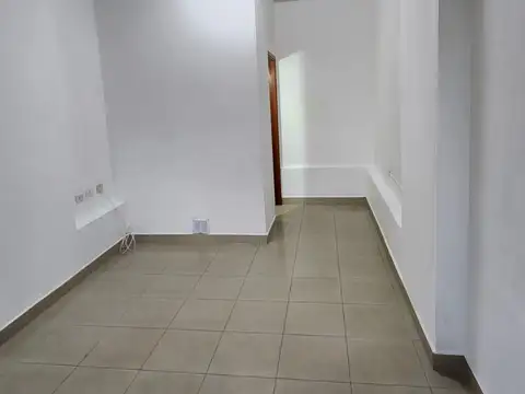 Local en Alquiler 1 año