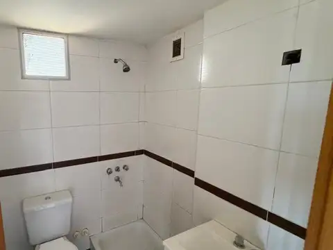 OPORTUNIDAD! MONOAMBIENTE EN VENTA EN LINIERS