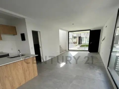 Casa en Alquiler en Canning, USD 1.400