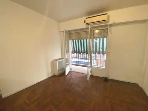 Amplio 3 amb c/balcon y lav, frente luminoso excel ubicación