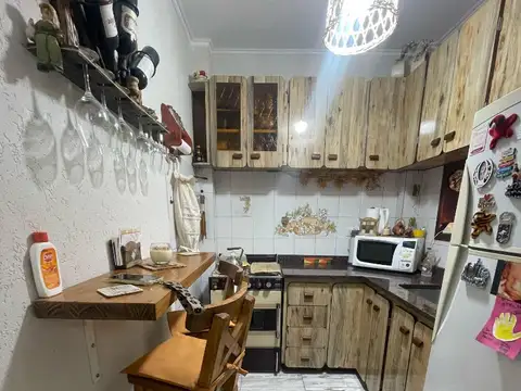 Depto Tipo Casa 4 ambientes con 1 baño