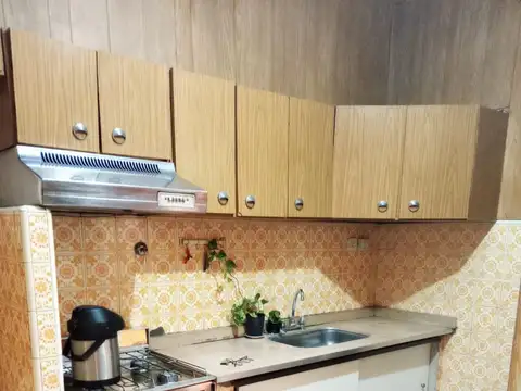 echandia 4700, Piso 1