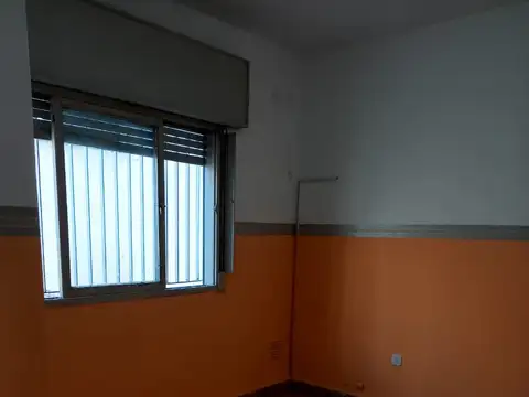Depto Tipo Casa en Alquiler de 3 ambientes