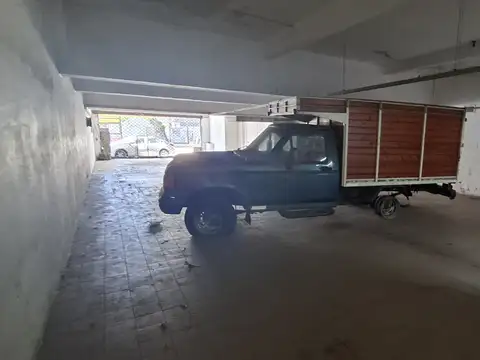 Avenida Directorio 3700, Piso pb