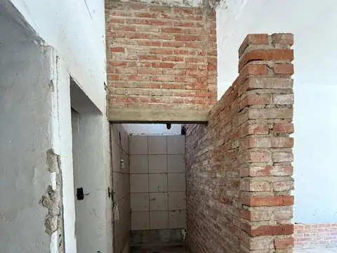 LOCAL COMERCIAL SOBRE  AVENIDA RECTA MARTINOLLI