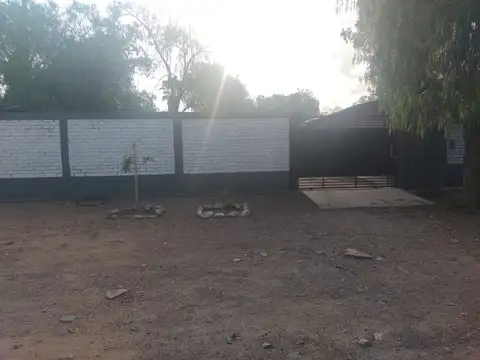 Casa 3 ambientes con 1 baño