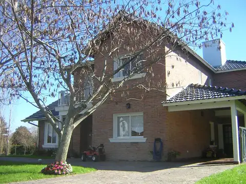 Pilar del Lago Country Club