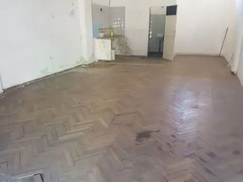 Local - Venta - Argentina, Bella Vista - Pardo 221